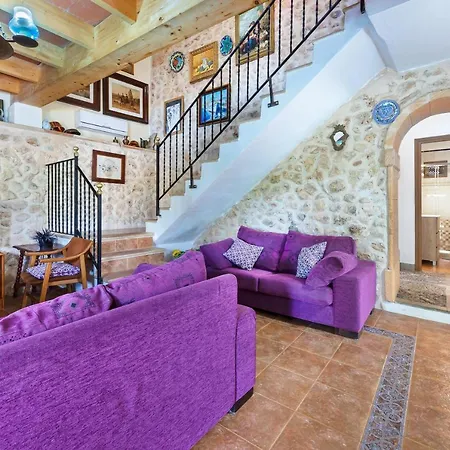 Cala Veritat Villa *